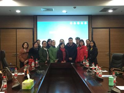 重慶股份轉(zhuǎn)讓中心成功舉辦2018年第九期“渝友匯”沙龍 聚焦信息咨詢服務(wù)新趨勢(shì)
